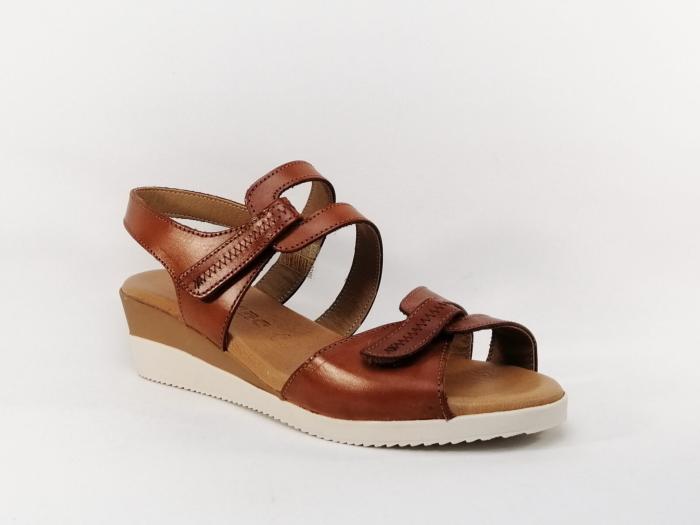Sandale compensée à velcro en cuir marron pour femme JORDANA 681
