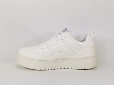Basket blanche semelle épaisse destockage REFRESH 79405 vegan femme