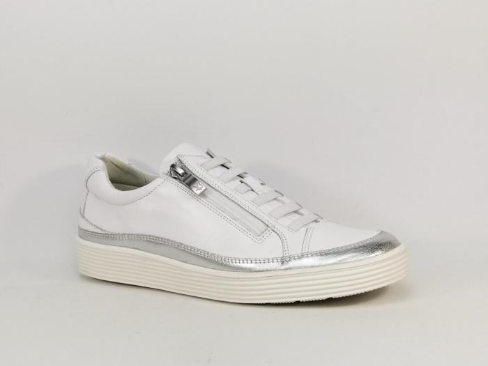 Basket femme chic et confortable cuir souple blanc argent CAPRICE 23755