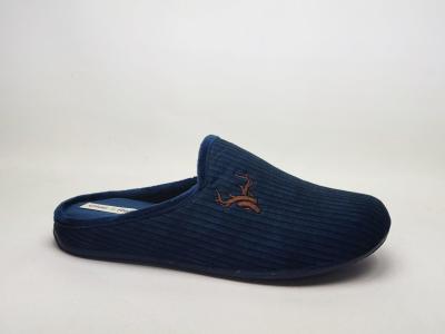 Pantoufle homme originale motif cerf confortable en velours CHIC & RELAX racerf marine
