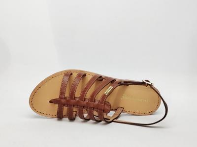 Sandale plate femme cuir camel en destockage TROPEZIENNES hika à pas cher avec entre-doigt