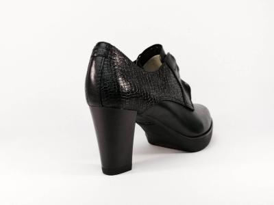 Derby chic à talon destockage TAMARIS 23309 en cuir noir