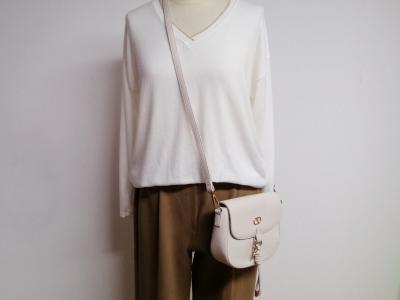 Petit sac bandoulière femme chic beige destockage XTi 184597