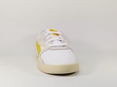 Sneakers tendance à pas cher Destockage PUMA Aeon Heritage blanc pour femme