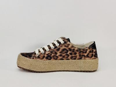 Basket léopard femme tendance et confortable en destockage REFRESH 173149
