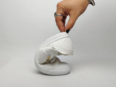 Basket blanche femme toile broderie chic destockage TROPEZIENNES clorinda à pas cher