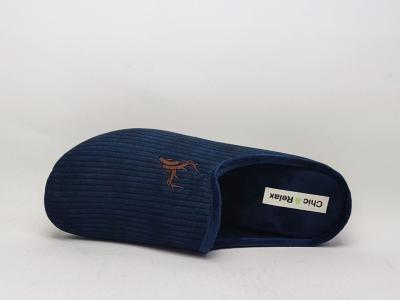Pantoufle homme originale motif cerf confortable en velours CHIC & RELAX racerf marine