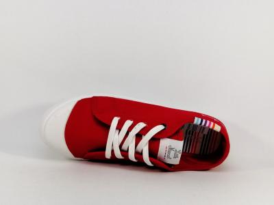 Tennis en toile rouge à pas cher LITTLE MARCEL en destockage marcial femme