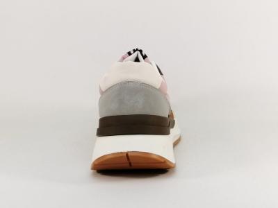 Sneakers femme tendance et confortable destockage XTi 140323 à pas cher rose