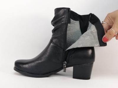 Bottine talon carré confortable largeur G femme CAPRICE 25347 cuir noir