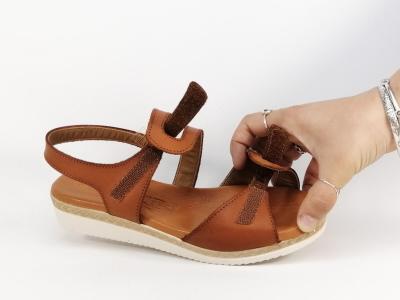 Sandale femme cuir camel confortable à velcro JORDANA 681 fabrication Espagne