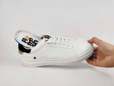Basket blanche homme sans lacets confortable destockage REFRESH 173060 à pas cher