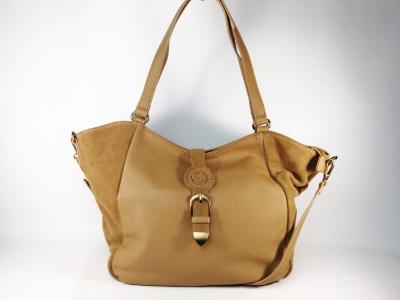 Grand sac bandoulière femme cabas cuir camel en destockage CARMELA 186214 pas cher