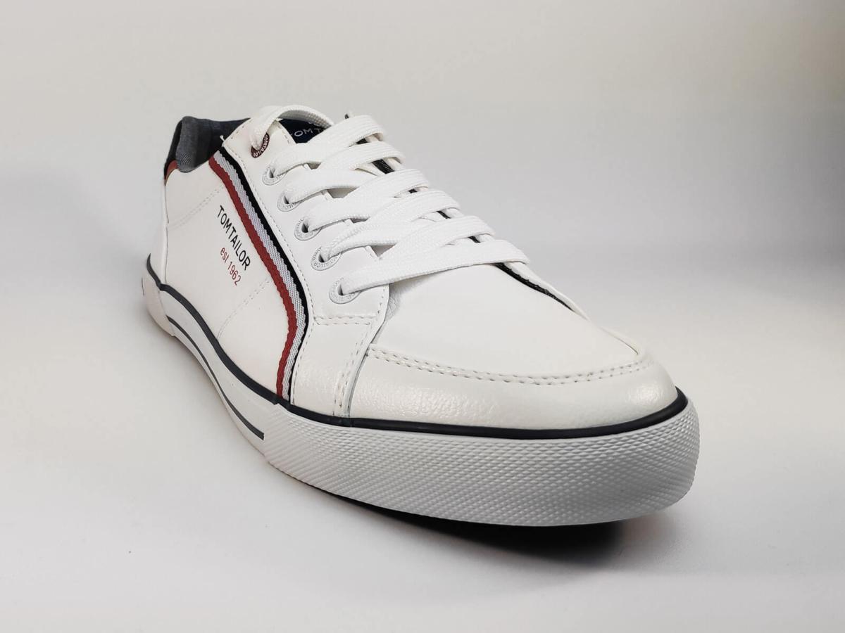 tennis blanche