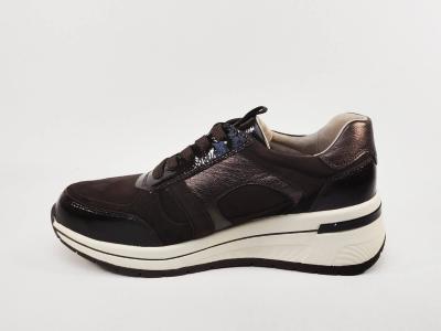 Basket femme pieds larges grand confort cuir marron chocolat CAPRICE 23300 largeur H