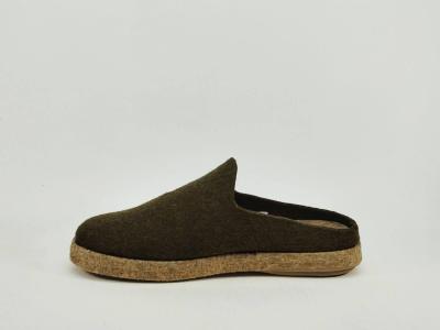 Chausson homme confortable motif loup tendance, semelle amovible CHIC & RELAX peloup