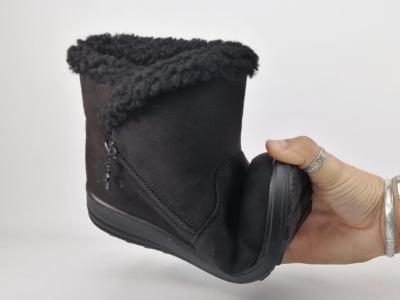 Bottines fourrées femme pas cher noires SWEET'R crucho confortables à zip