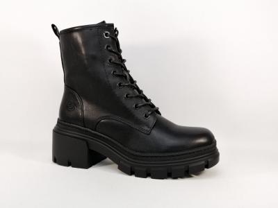 Boots noire à lacets style rangers femme destockage DOCKERS 51KA303