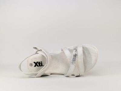 Sandale femme/fille tendance en destockage XTi 57202 blanc