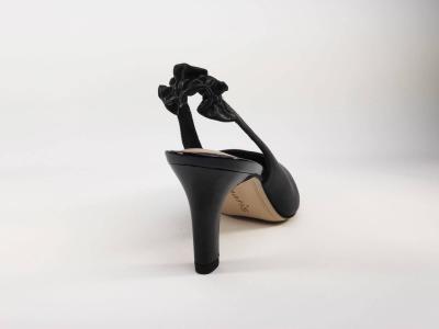 Escarpin en cuir noir pour femme destockage TAMARIS 29602