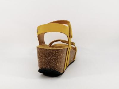 Sandale compensée cuir jaune femme à velcro PLAKTON so tabarca