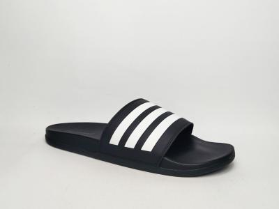 Claquette homme ADIDAS adilette comfort grande taille en destockage à pas cher noir blanc