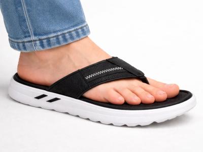 Tong homme confortable semelle épaisse destockage REFRESH 172762 noir blanc