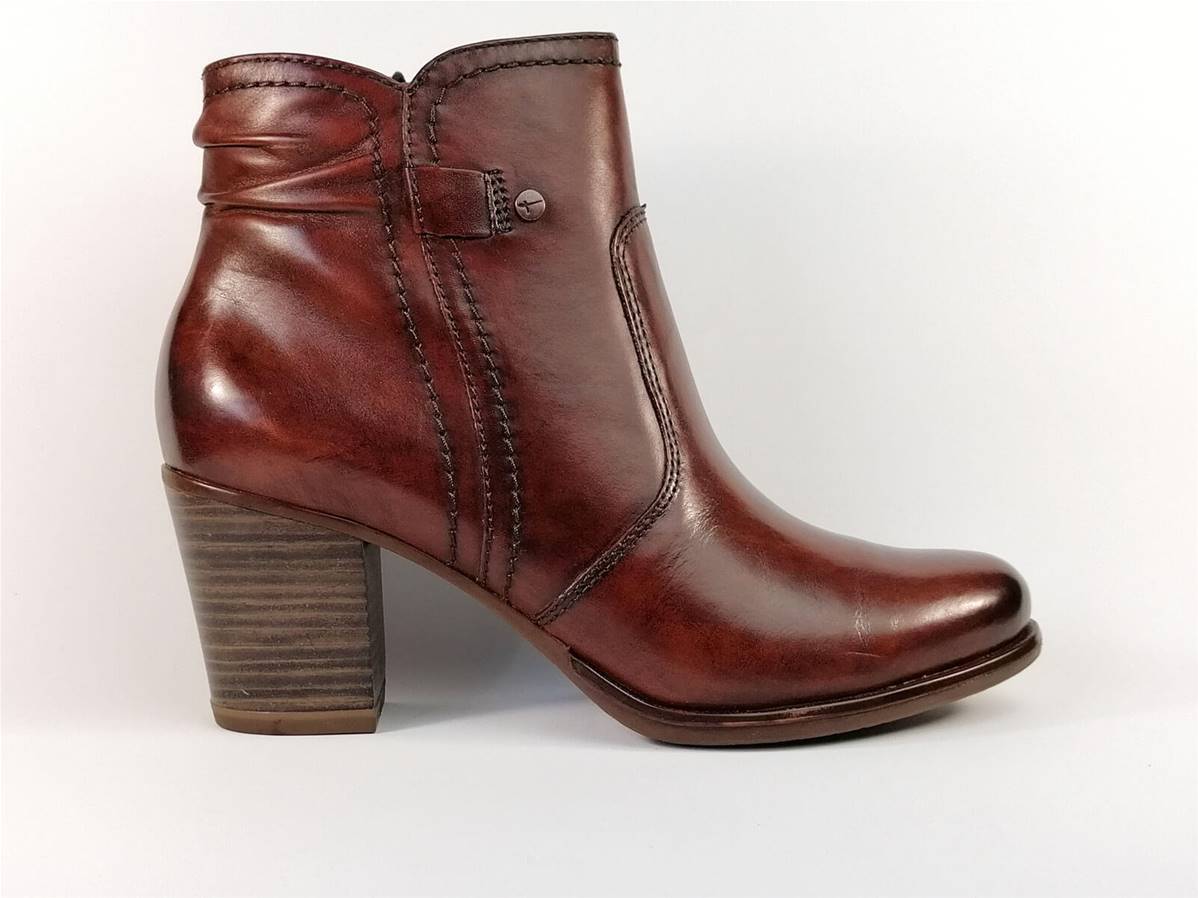 bottines marron tamaris