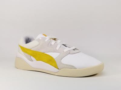 Sneakers tendance  pas cher Destockage PUMA Aeon Heritage blanc pour femme