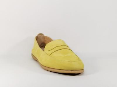 Ballerine jaune en cuir nubuck destockage CARMELA 67150 pour femme