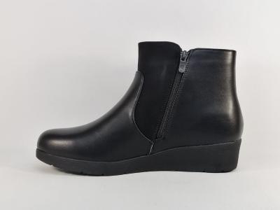 Bottine grande taille femme à pas cher noire compensée CINK ME DM378-3