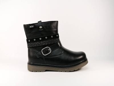 Bottine tendance et pas cher en simili cuir noir pour fille XTi 56951
