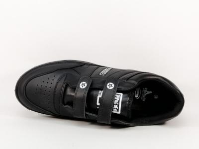 Basket noire grande pointure homme à velcro PAREDES DP101