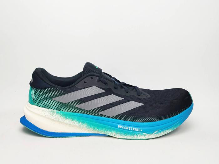 Chaussure de running homme grande pointure ADIDAS supernova en destockage à pas cher toile noire