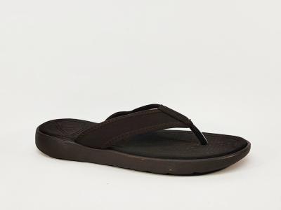 Tong homme confortable marron souple et tendance en destockage REFRESH 172758 à pas cher