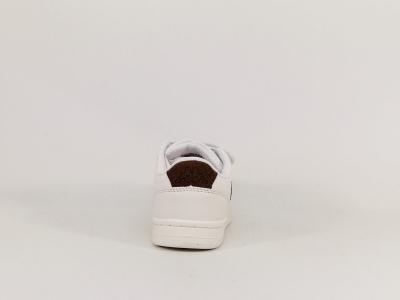 Basket blanche double velcro pour bébé en destockage KAPPA logo maota