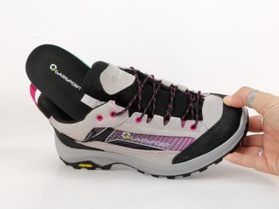Chaussures randonnée femme imperméable basse cuir gris rose destockage GARSPORT mikeno low
