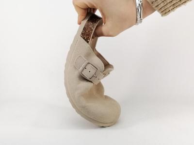 Sabots cuir femme daim beige clair destockage XTi 142871 confortable à pas cher