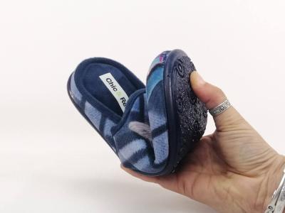 Chaussons femme motif chat originaux chauds et confortables velours bleu CHIC & RELAX ratus