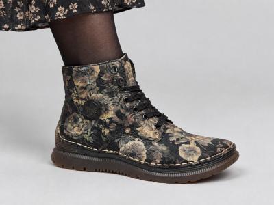 Boots fourrées femme fleuries originales et confortables RIEKER 53632 tendance