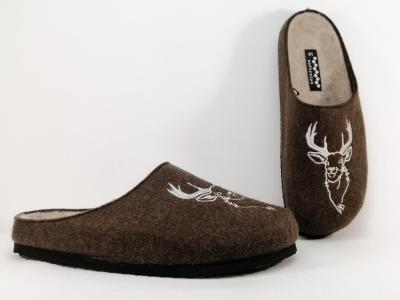 Chausson homme original à pas cher marron motif cerf SUPREMO SOFTRELAX 7410990503