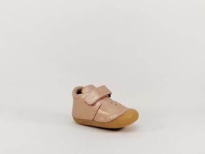 Chaussure premiers pas fille bébé cuir souple rose destockage ASTER kimousi
