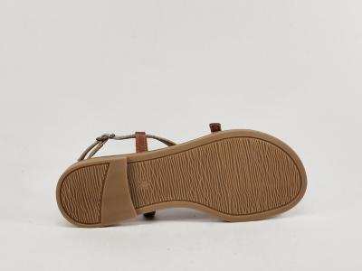 Sandale plate confortable femme cuir camel champagne chic CAP BASSIN 26003 avec entre-doigt