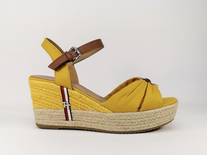 Sandale jaune à talon compensé femme TOM TAILOR 1190701