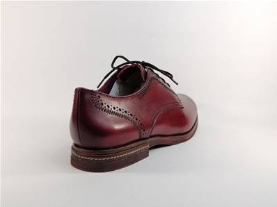 Chaussure de ville Derby en cuir rouge destockage TAMARIS 23208