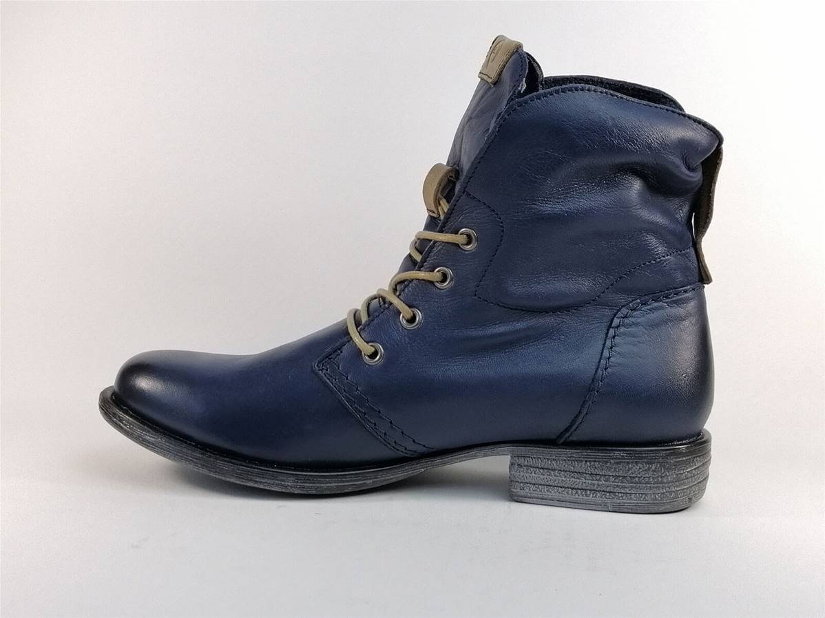 boots bleu electrique