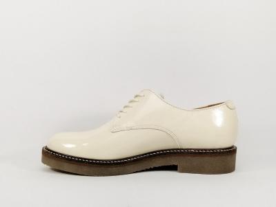 Derby KICKERS Oxfork en destockage cuir verni blanc à pas cher femme