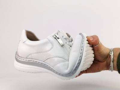 Basket femme pied large et sensible cuir blanc confortable largeur h CAPRICE 23718