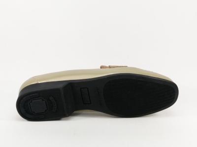 Mocassins femme grand confort cuir souple or en destockage LUXAT Johan