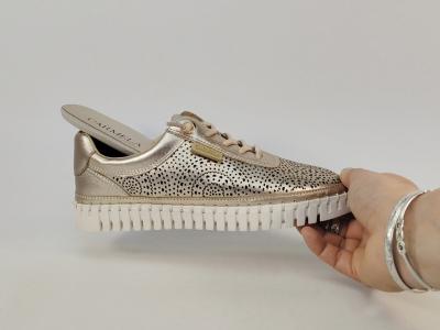 Baskets sans lacets femme cuir or très souple chic et confortable destockage CARMELA 162327